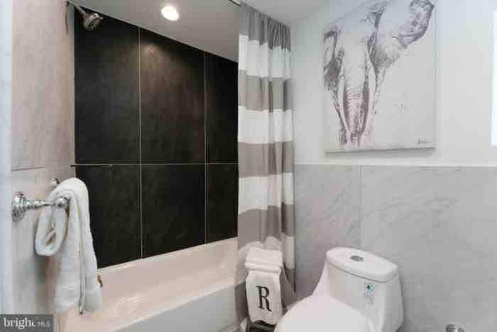 Brand New Home In South Philly!!! 필라델피아 외부 사진